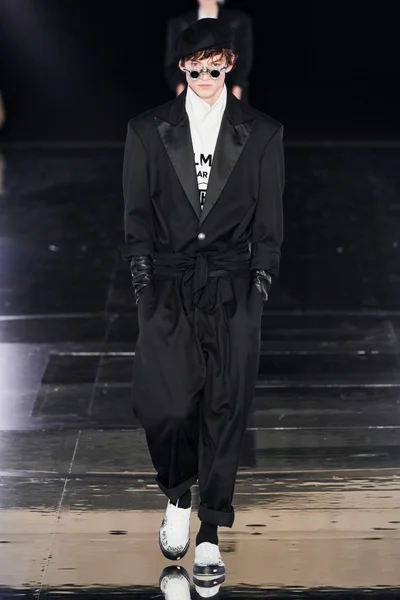 Look 6
